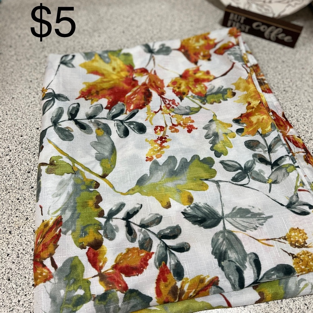 Fall leaves tablecloth. 102”x58”
